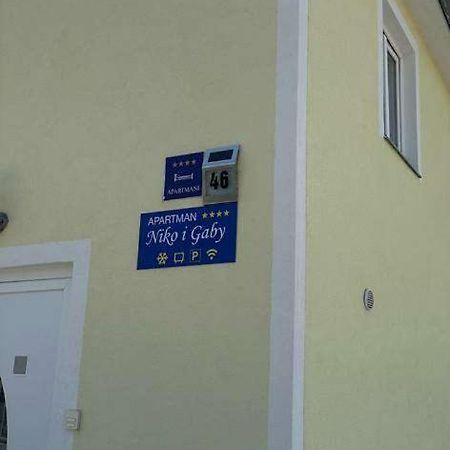 Apartman Niko Und Gaby Vodice Exterior foto